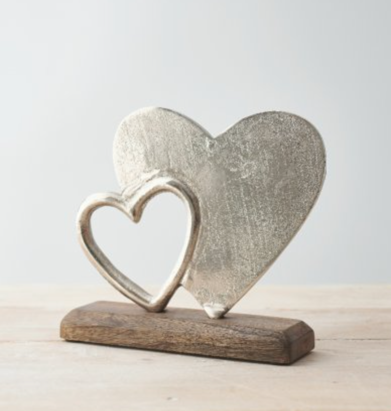 Double Heart on Block