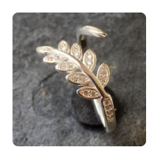 CZ Leaf Ring - SR078B