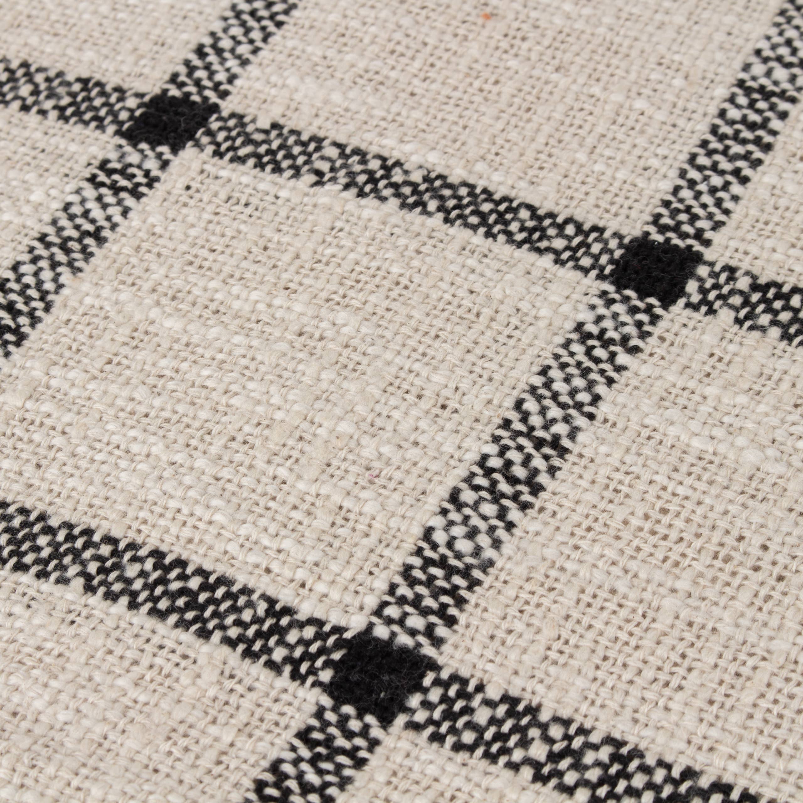 Beni Throw Natural/Black