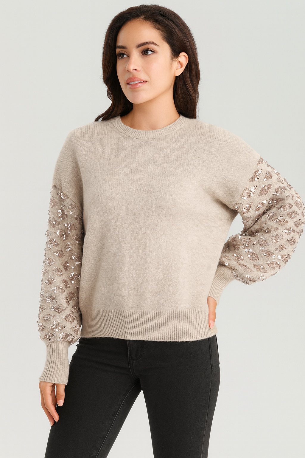 1 KNITTED JUMPER WITH SEQUIN EMBELLISHED PUFFY SLEEVES